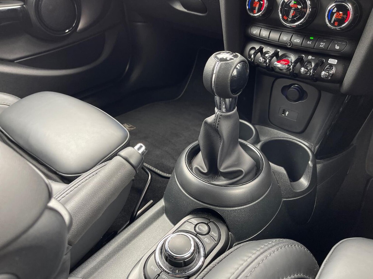 Used MINI Hatch 2024 for sale - 76464704: Photo 13