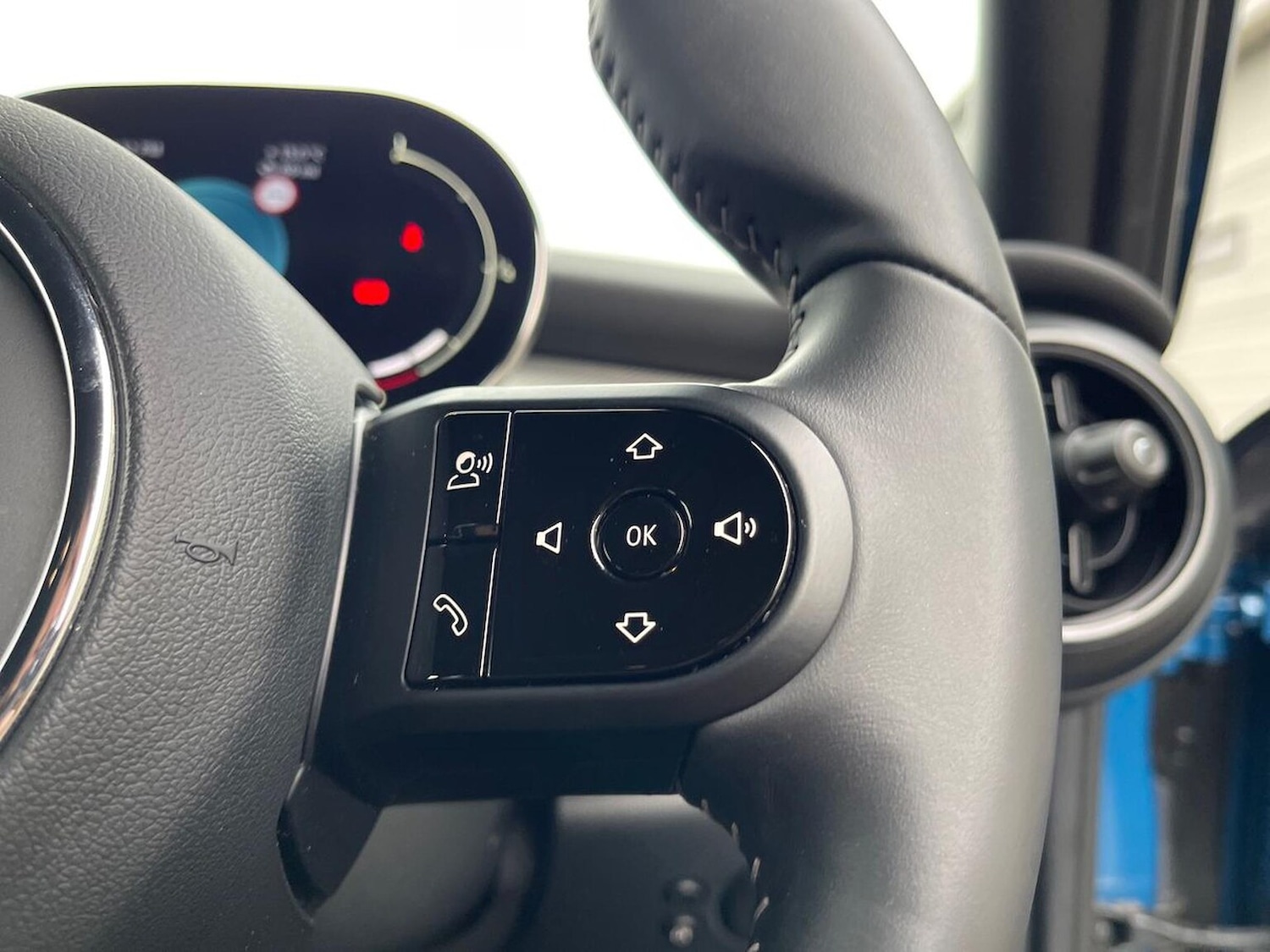 Used MINI Hatch 2024 for sale - 76464704: Photo 26