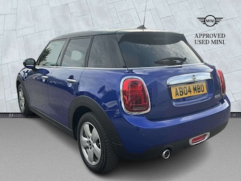 Used MINI Hatch 2019 for sale - 79073741: Photo