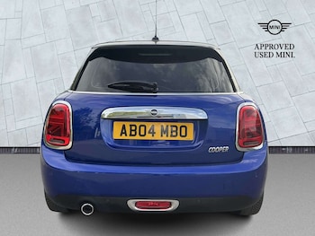 Used MINI Hatch 2019 for sale - 79073741: Photo