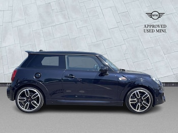 Used MINI Hatch 2019 for sale - 78980181: Photo