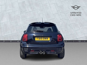 Used MINI Hatch 2019 for sale - 78980181: Photo