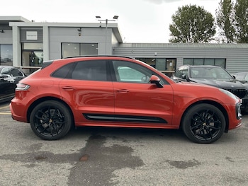 Used Porsche Macan 2022 for sale - 78916212: Photo