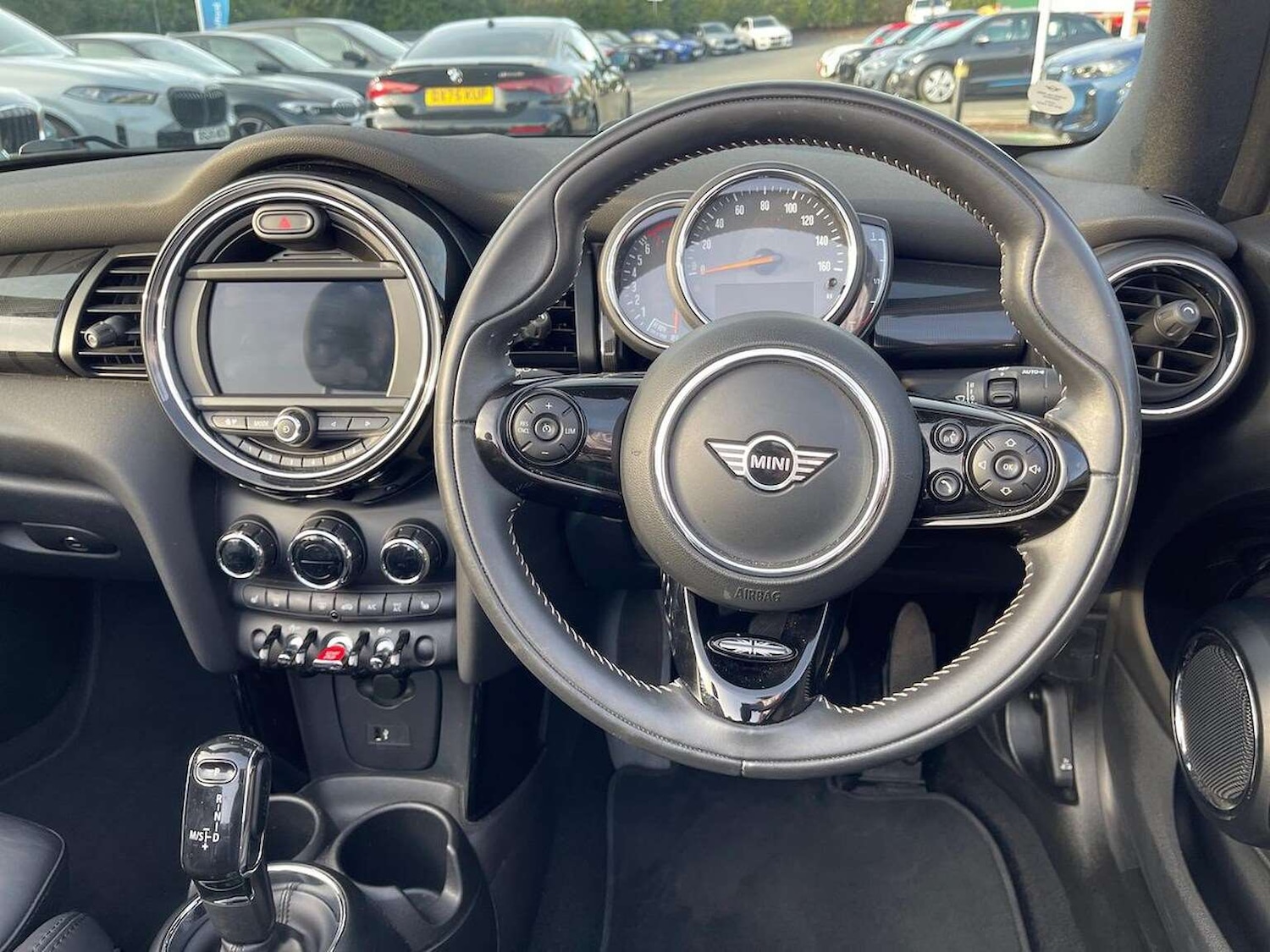 Used MINI Convertible 2020 for sale - 76596457: Photo 10