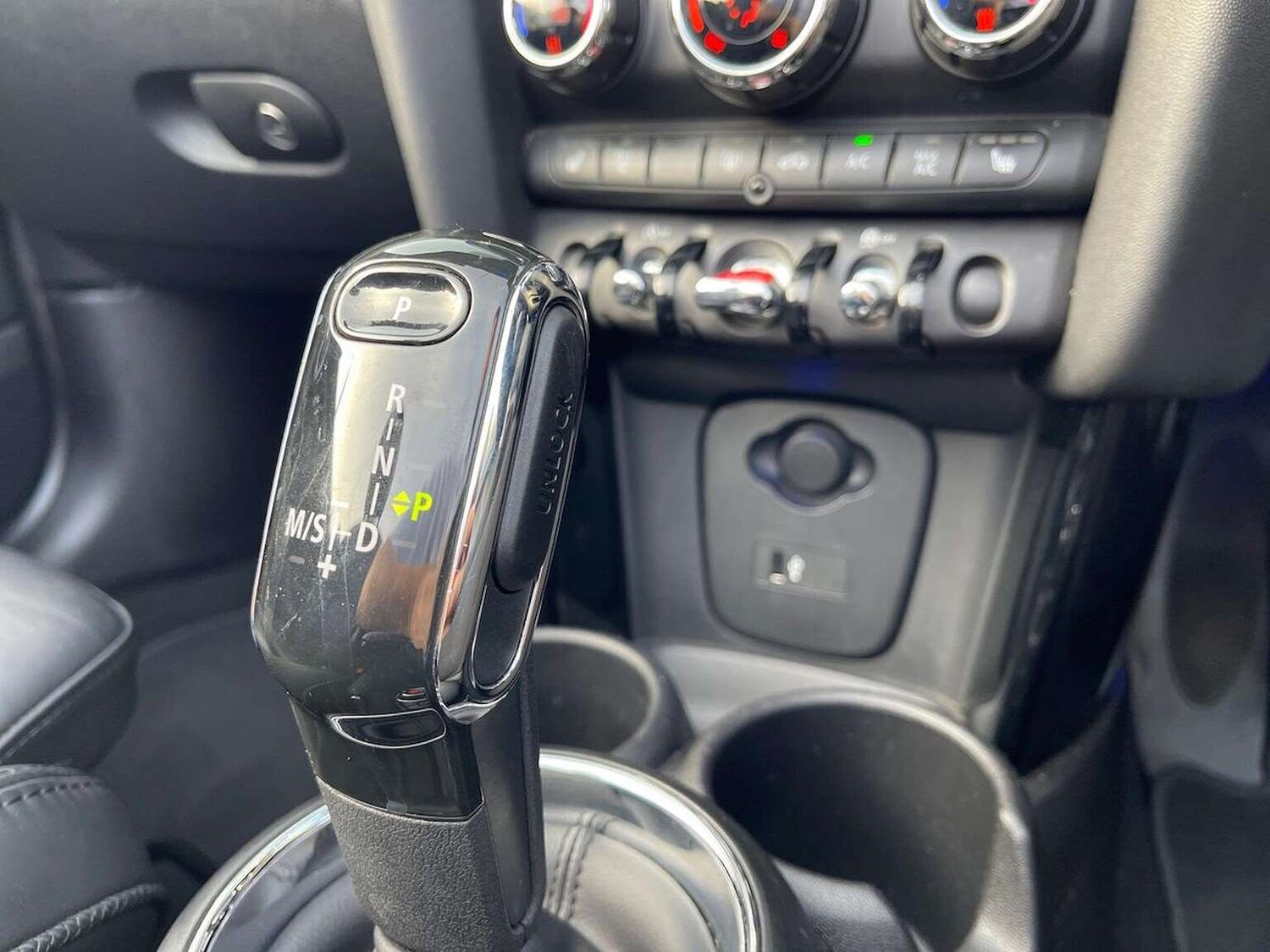 Used MINI Convertible 2020 for sale - 76596457: Photo 14