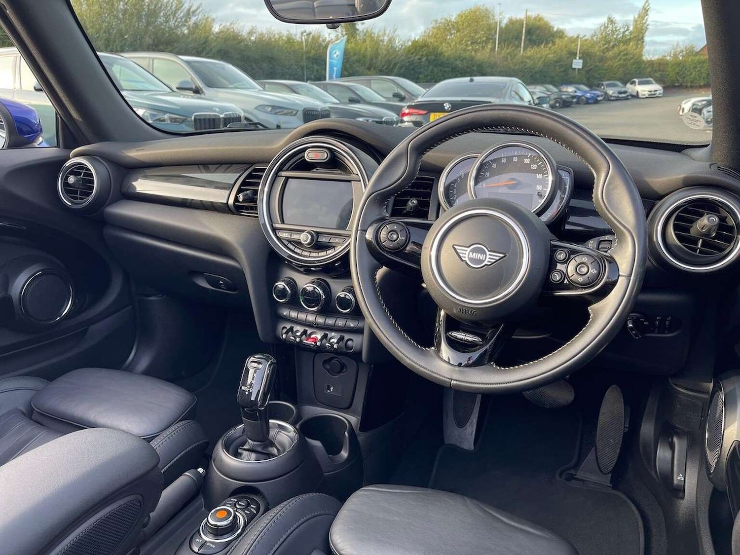 Used MINI Convertible 2020 for sale - 76596457: Photo 16