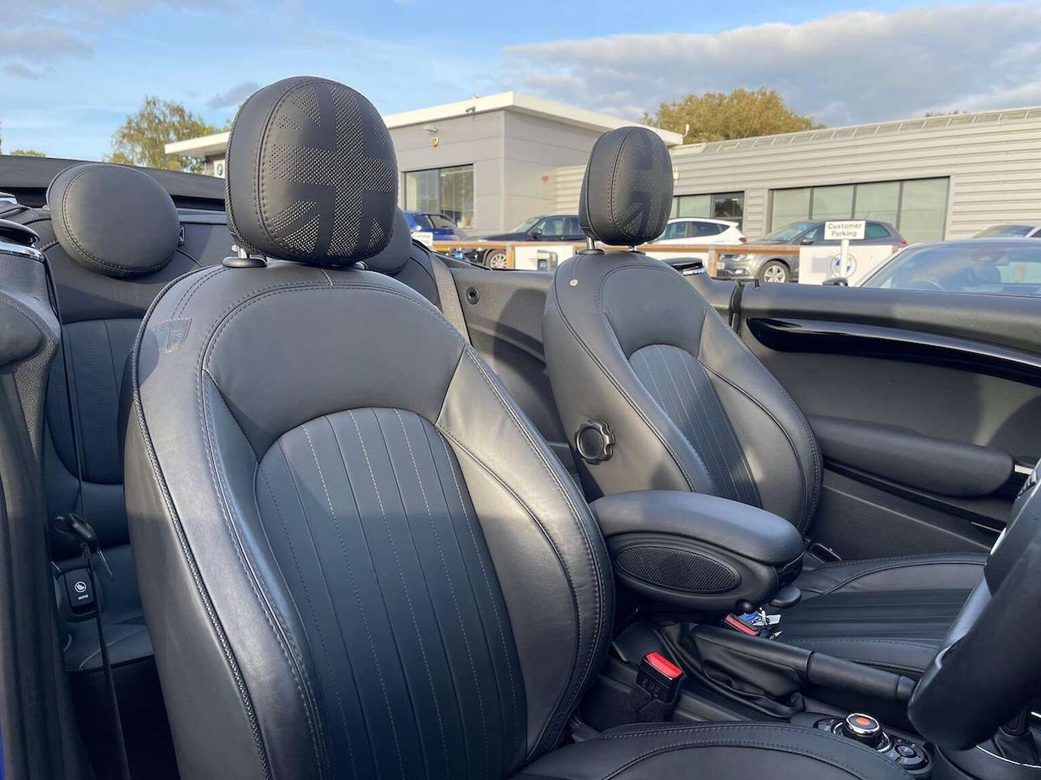 Used MINI Convertible 2020 for sale - 76596457: Photo 22