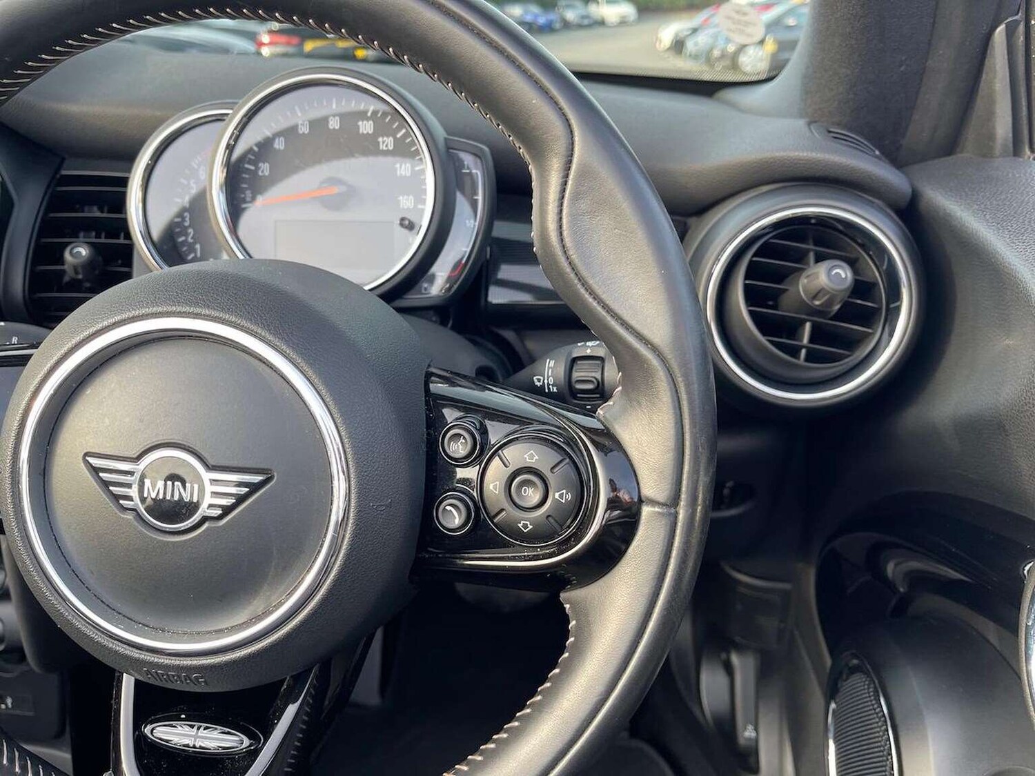 Used MINI Convertible 2020 for sale - 76596457: Photo 27