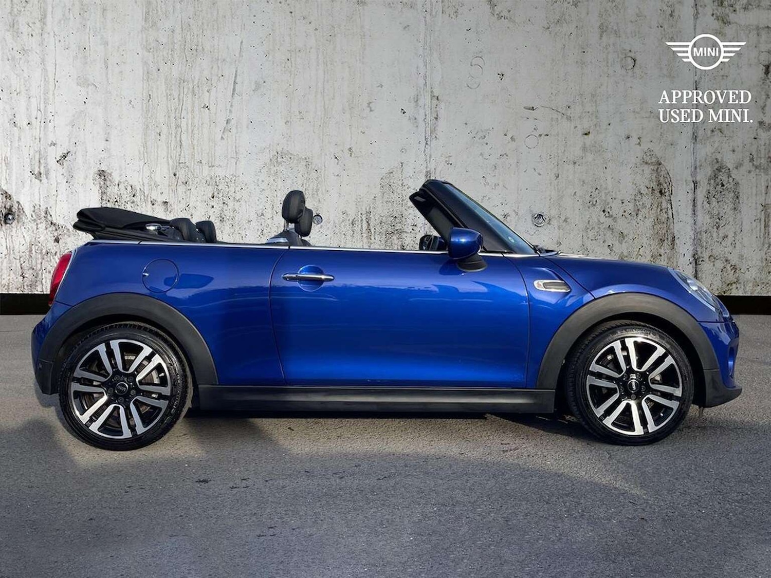 Used MINI Convertible 2020 for sale - 76596457: Photo 4
