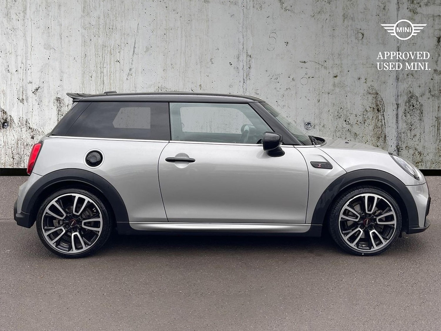 Used MINI Hatch 2023 for sale - 76492372: Photo 3