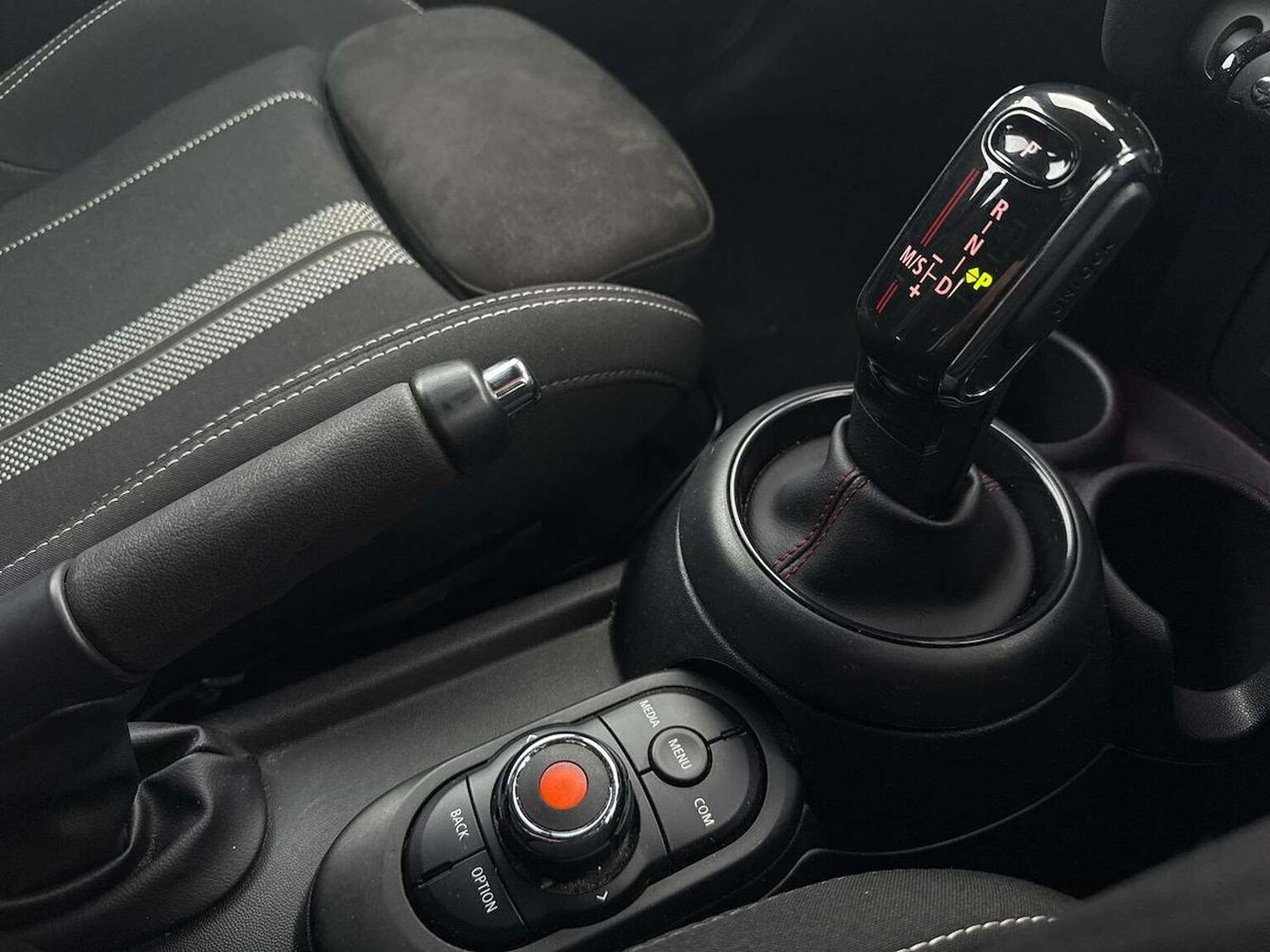 Used MINI Hatch 2020 for sale - 76596255: Photo 13