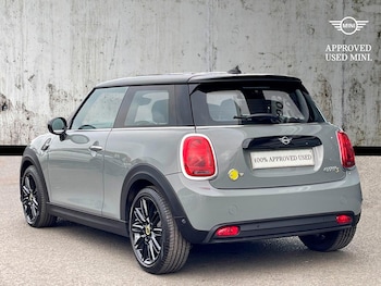 Used MINI Hatch 2022 for sale - 76547666: Photo