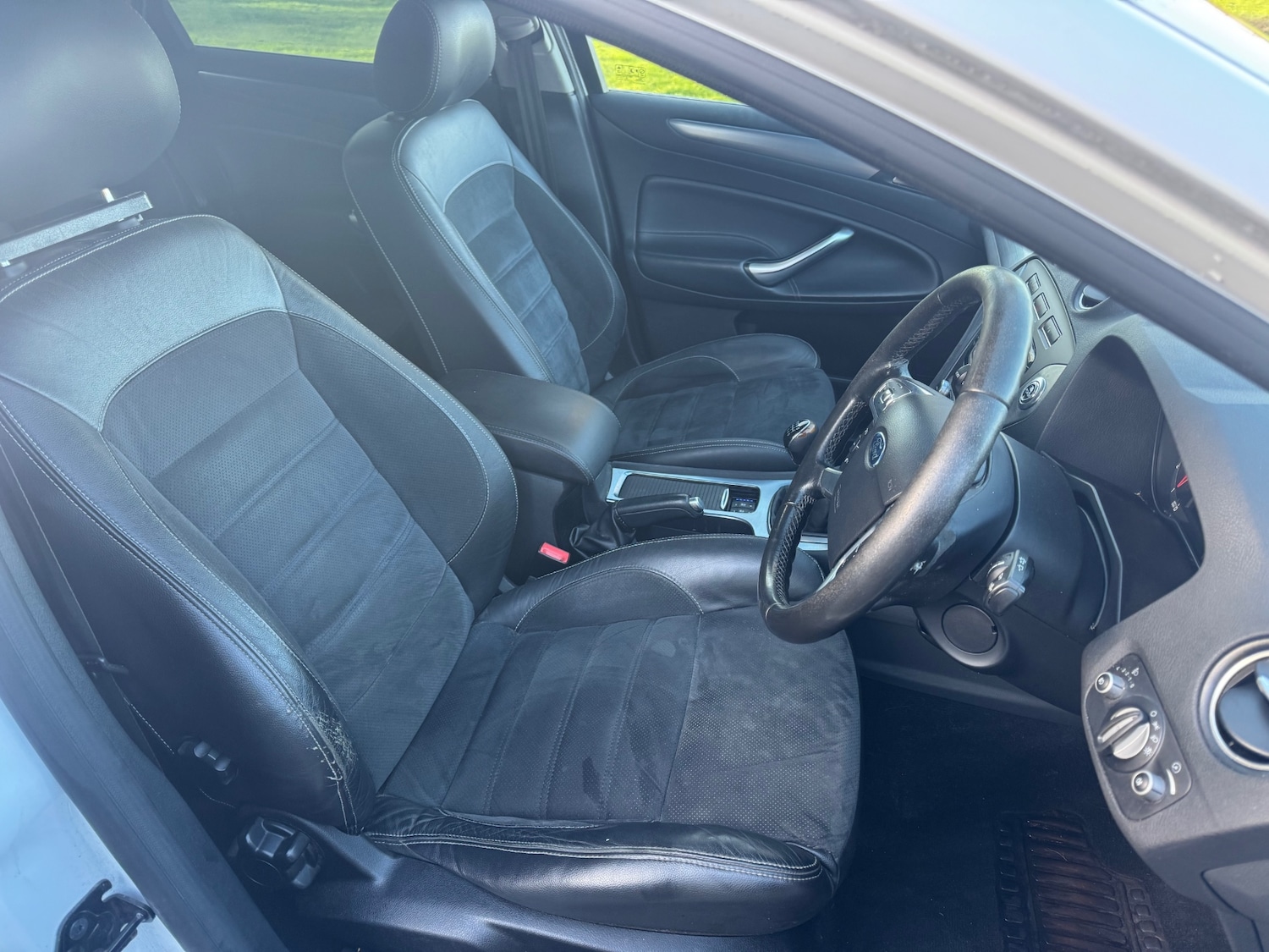 Used Ford Mondeo 2011 for sale - 77008889: Photo 13