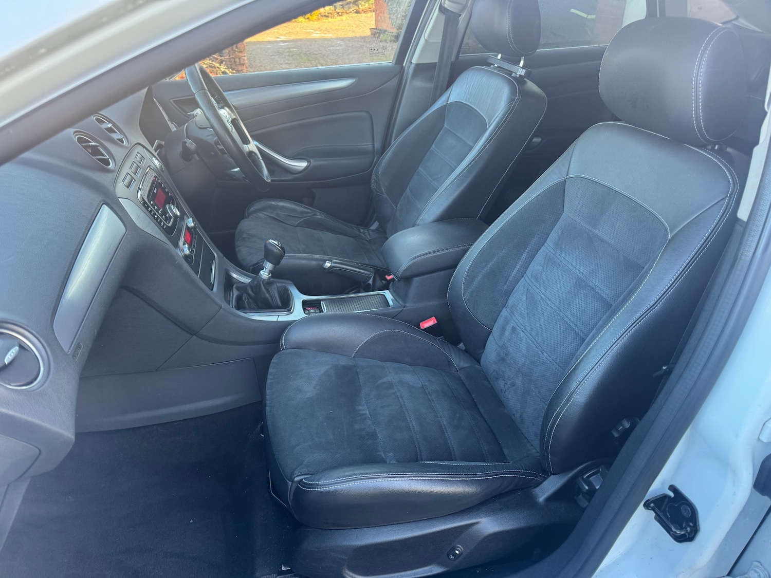 Used Ford Mondeo 2011 for sale - 77008889: Photo 15