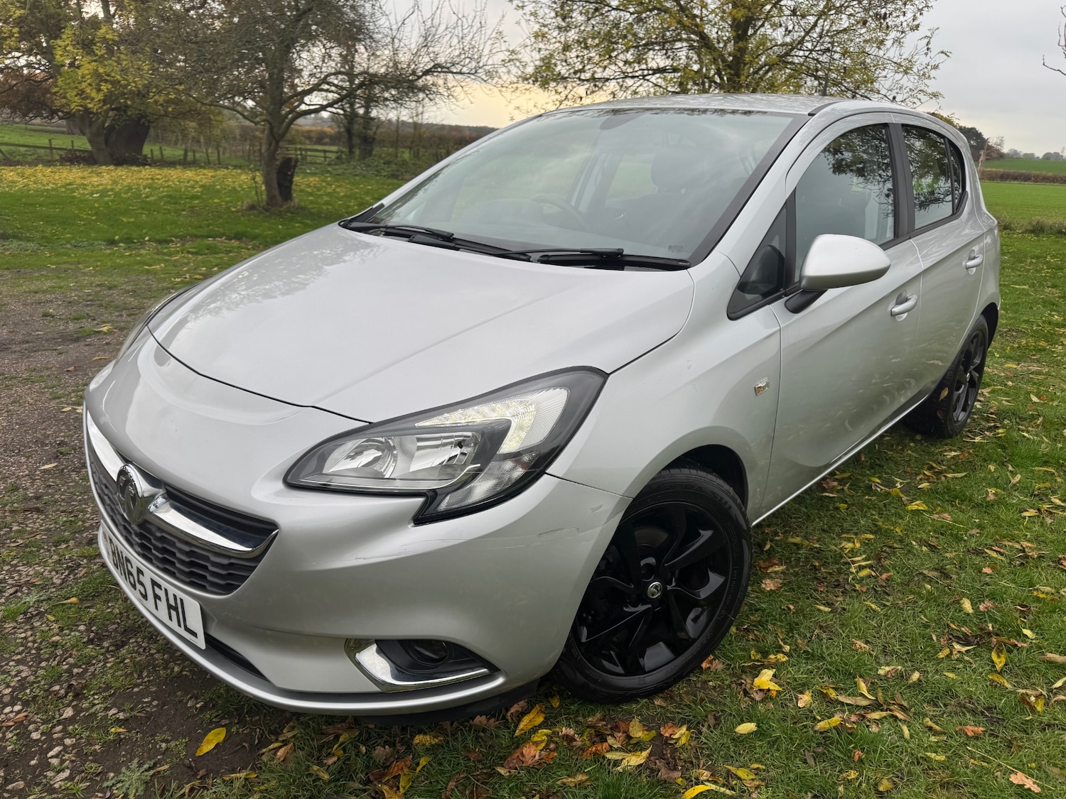 Used Vauxhall Corsa 2015 for sale - 76497755: Photo 1