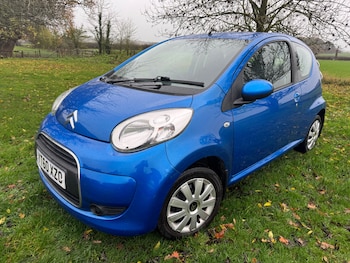 2010 (60) - 1.0i VTR+ 3dr