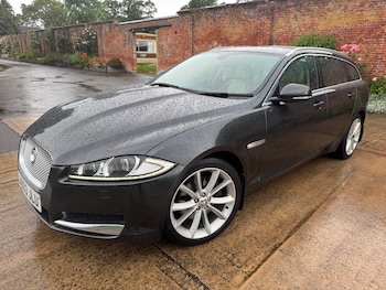 Used Jaguar XF 2013 for sale - 78906567: Photo
