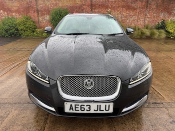 Used Jaguar XF 2013 for sale - 78906567: Photo
