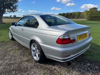 Used BMW 3 Series 2002 for sale - 76391142: Photo