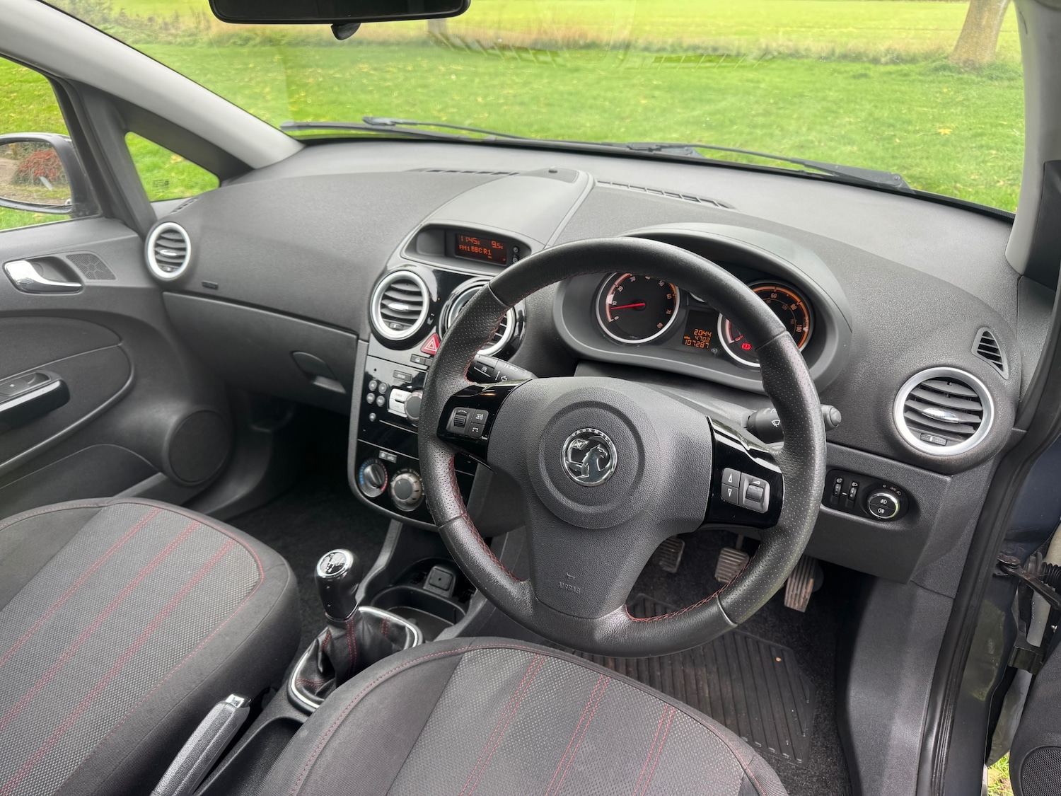 Used Vauxhall Corsa 2013 for sale - 76445127: Photo 9