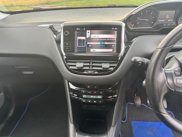 Used Peugeot 208 2012 for sale - 75341855: Photo 12