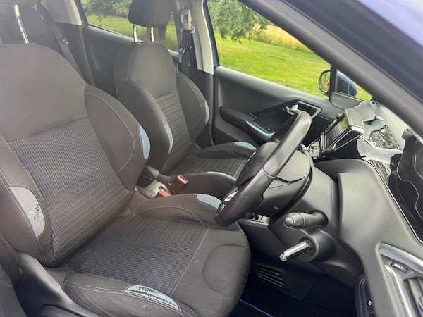Used Peugeot 208 2012 for sale - 75341855: Photo 16
