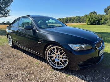 Used BMW 3 Series 2009 for sale - 75500076: Photo