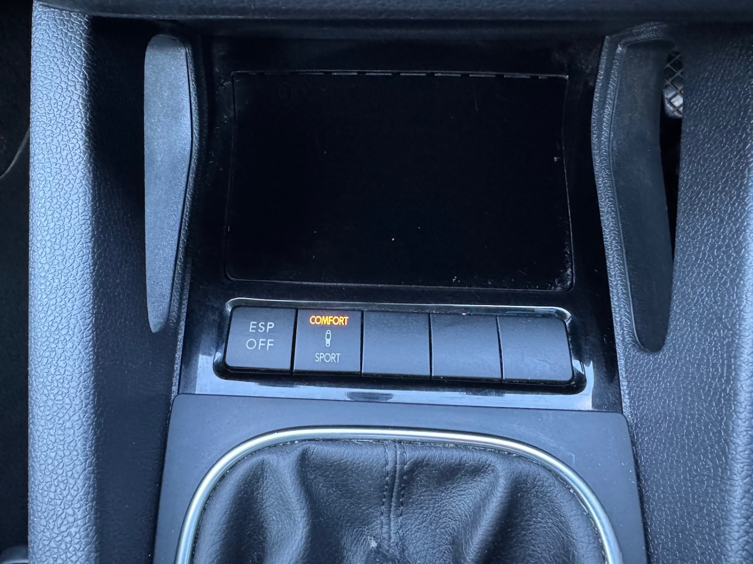 Used Volkswagen Scirocco 2010 for sale - 76656940: Photo 13