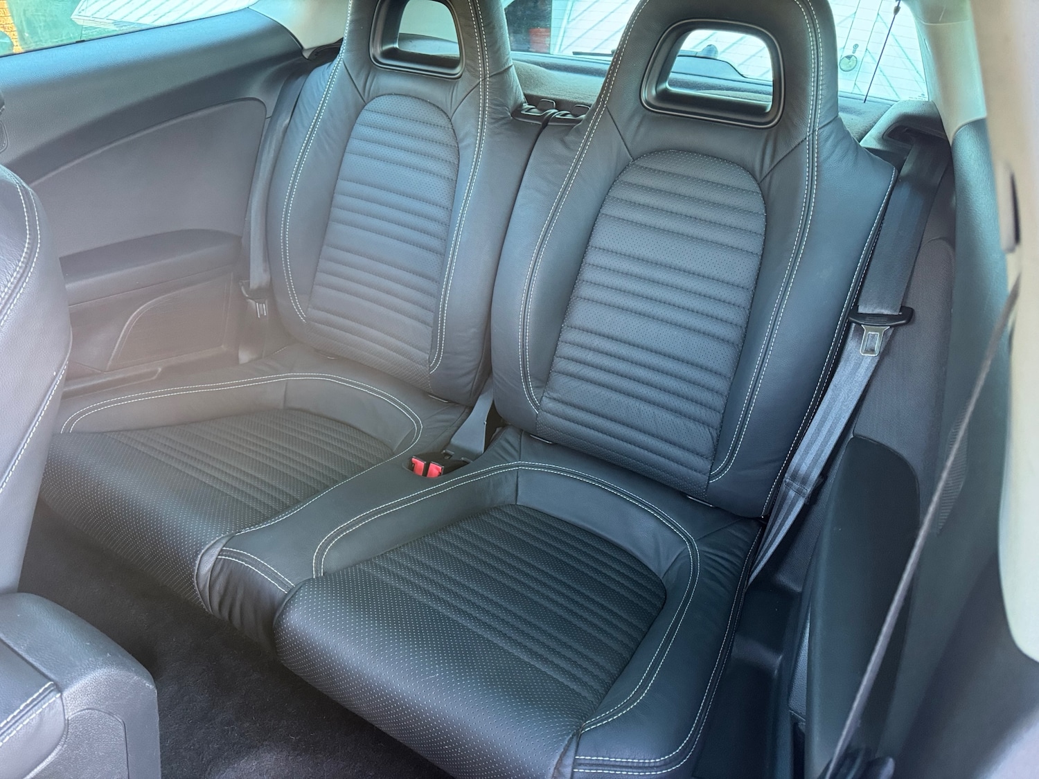 Used Volkswagen Scirocco 2010 for sale - 76656940: Photo 19