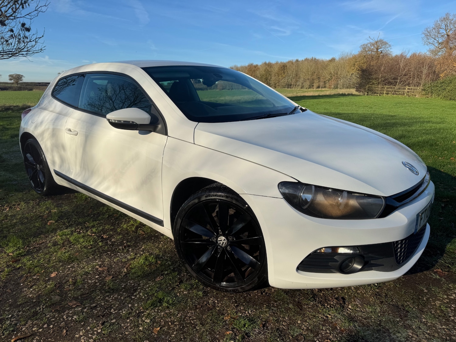 Used Volkswagen Scirocco 2010 for sale - 76656940: Photo 7