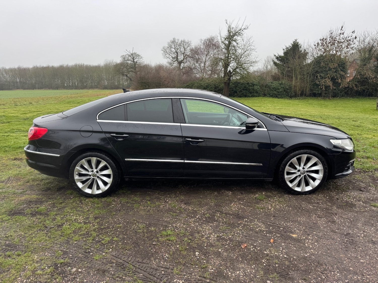 Used Volkswagen Passat 2009 for sale - 77213656: Photo 2