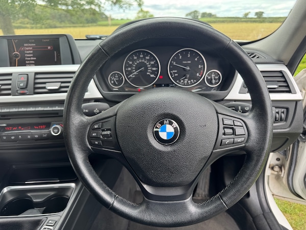 Used BMW 3 Series 2012 for sale - 76253438: Photo 10