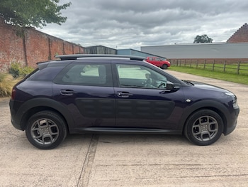 Used Citroen C4 Cactus 2014 for sale - 79113530: Photo