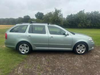 Used Skoda Octavia 2010 for sale - 75393003: Photo