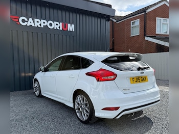 Used Ford Focus 2015 for sale - 79202405: Photo