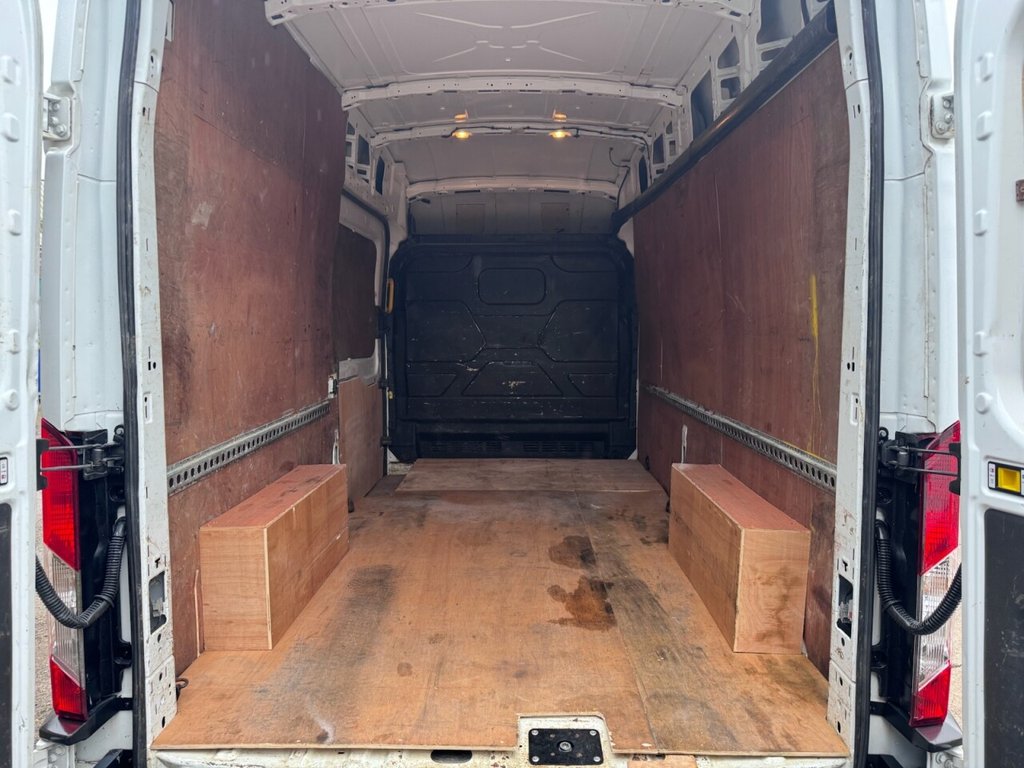 Used Ford Transit 2020 for sale - 76389805: Photo 7