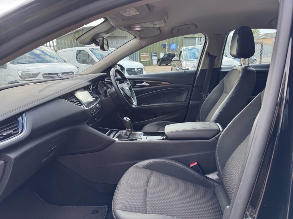 Used Vauxhall Insignia 2018 for sale - 76124176: Photo 21