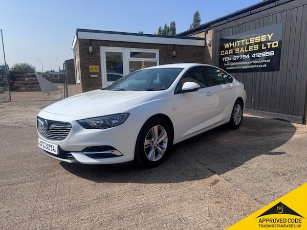 Used Vauxhall Insignia 2020 for sale - 74985981: Photo 3