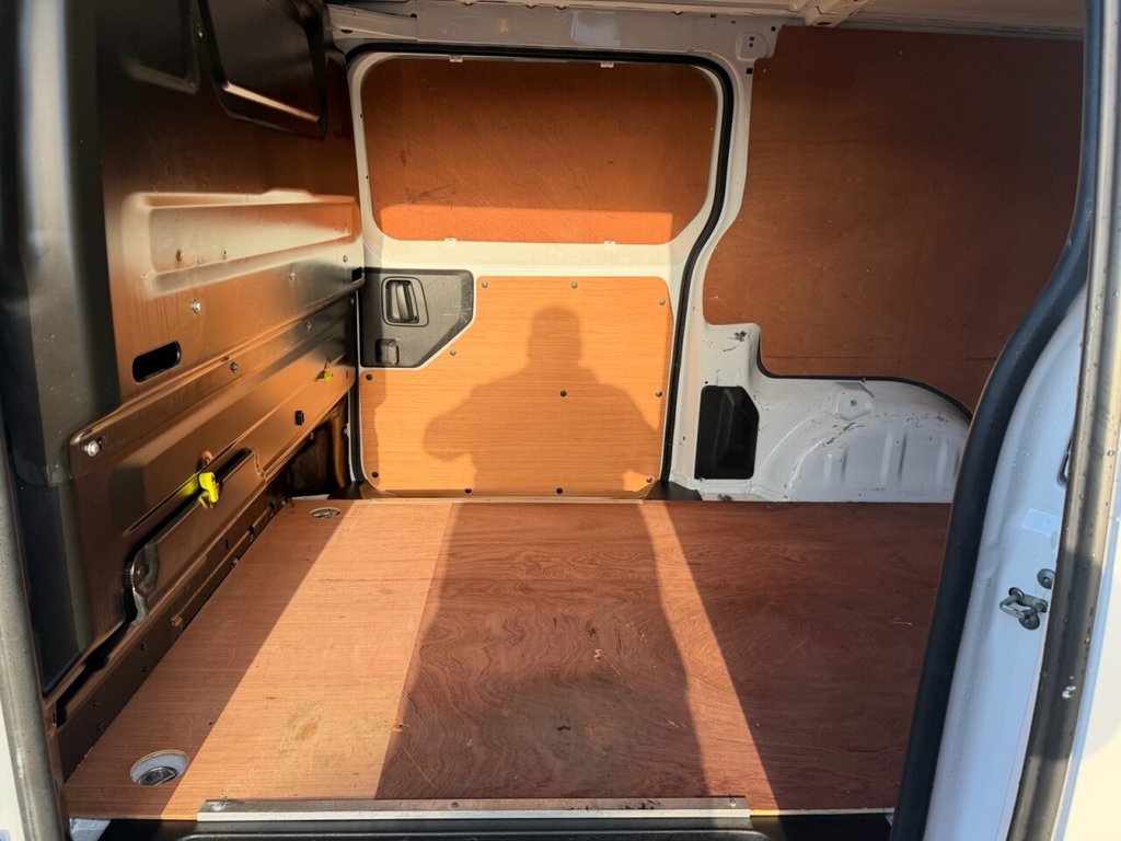 Used Vauxhall Vivaro 2020 for sale - 77407870: Photo 24