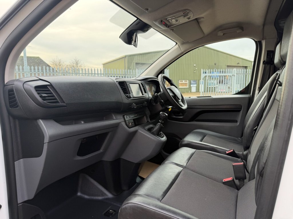 Used Vauxhall Vivaro 2020 for sale - 77407870: Photo 9