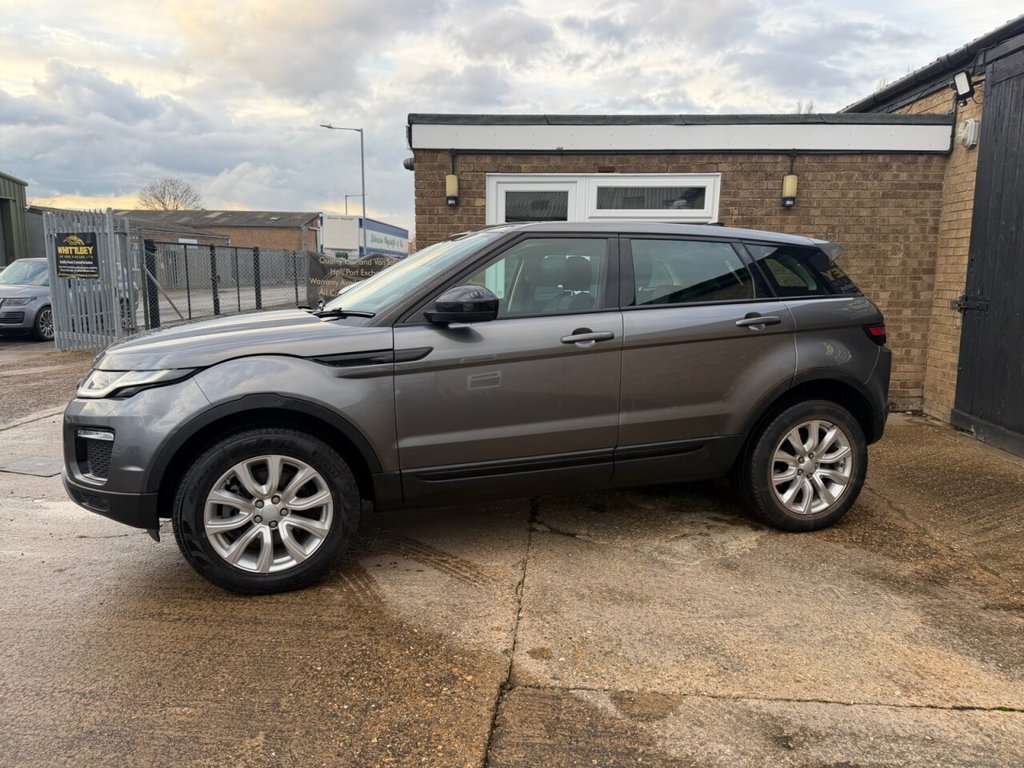 Used Land Rover Range Rover Evoque 2018 for sale - 77693644: Photo 4