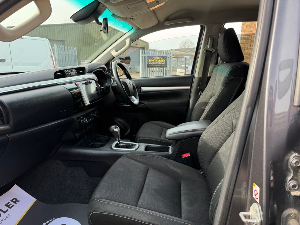 Used Toyota Hilux 2020 for sale - 77689109: Photo 16
