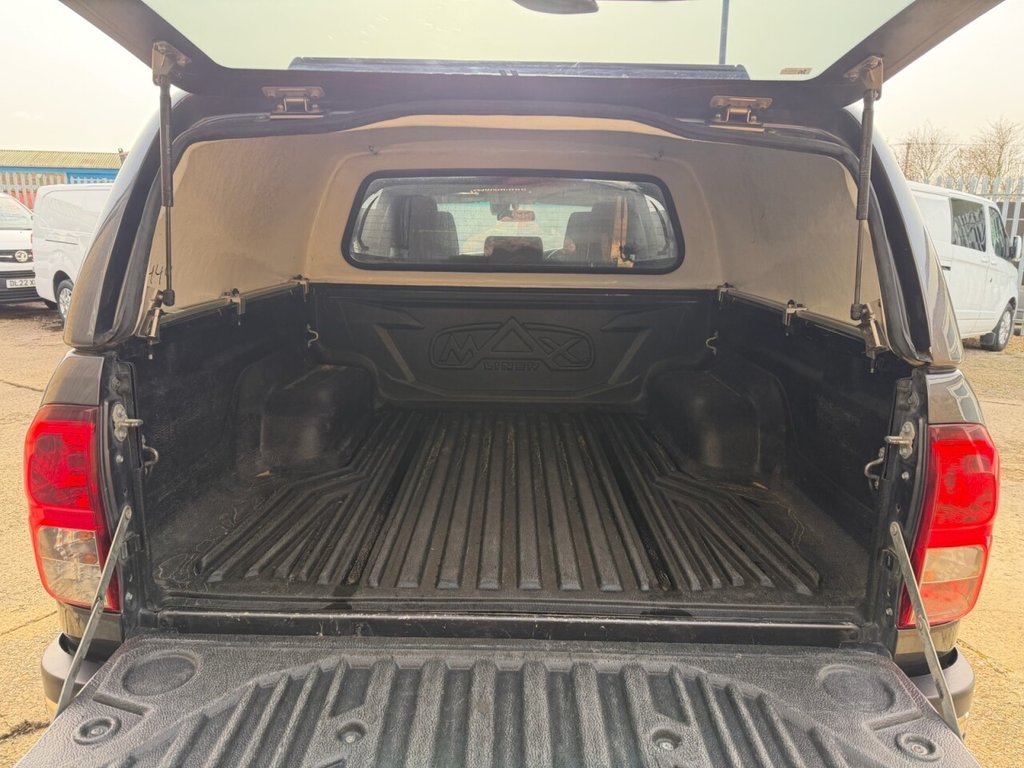 Used Toyota Hilux 2020 for sale - 77689109: Photo 19