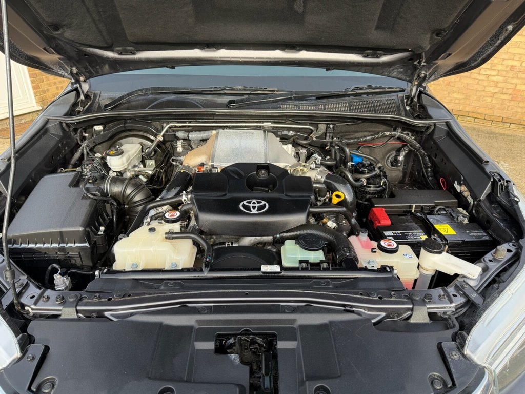 Used Toyota Hilux 2020 for sale - 77689109: Photo 26