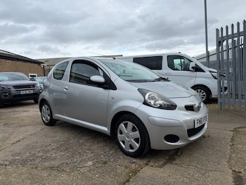 Used Toyota AYGO 2011 for sale - 77689112: Photo