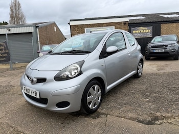 Used Toyota AYGO 2011 for sale - 77689112: Photo