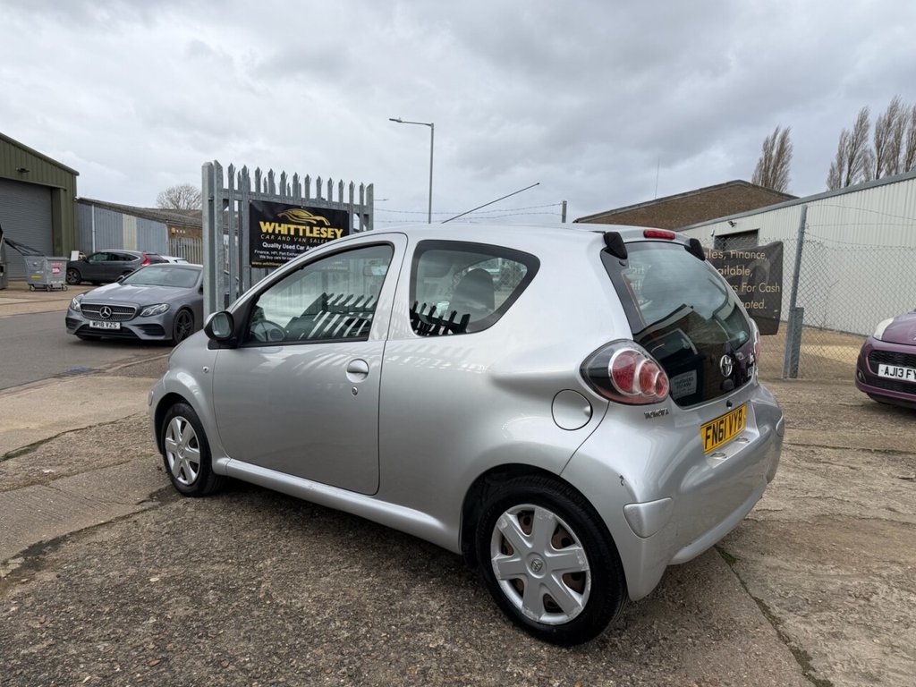 Used Toyota AYGO 2011 for sale - 77689112: Photo 6