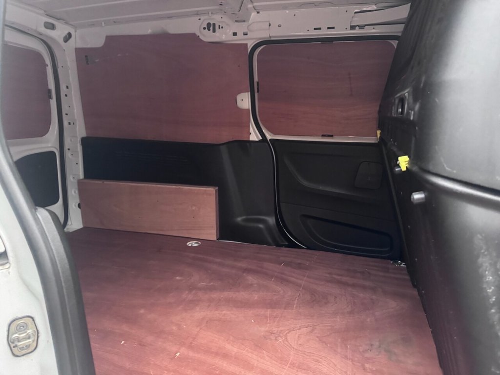 Used Peugeot Partner 2020 for sale - 76509830: Photo 17