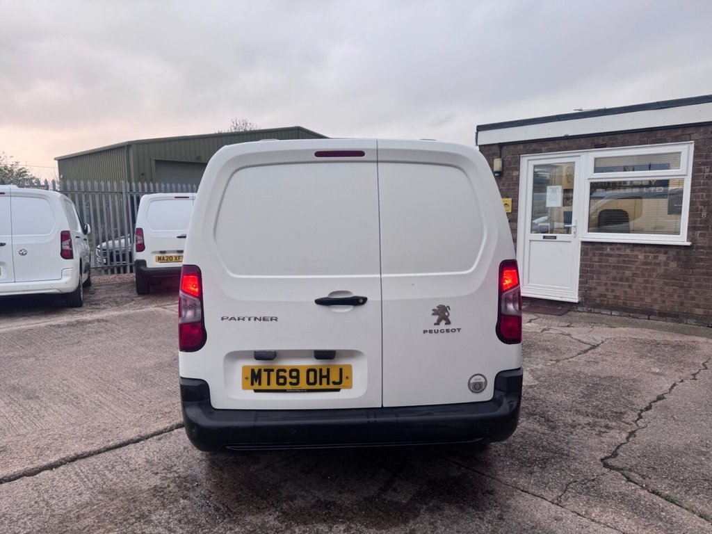 Used Peugeot Partner 2020 for sale - 76509830: Photo 6