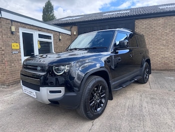 Used Land Rover Defender 2024 for sale - 75264830: Photo